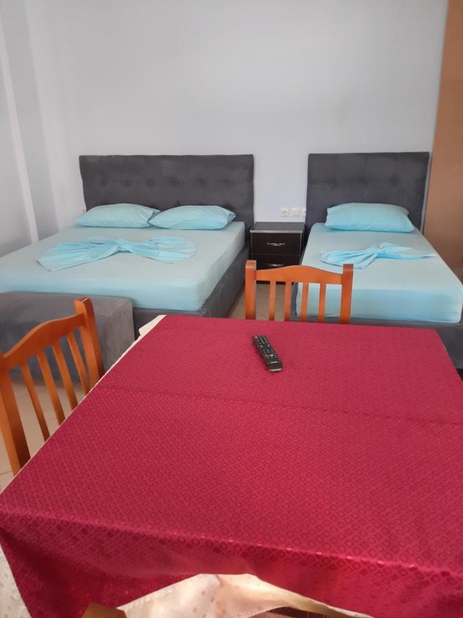 Bed and Breakfast Rock Star-Pllakat Sarandë Exterior foto
