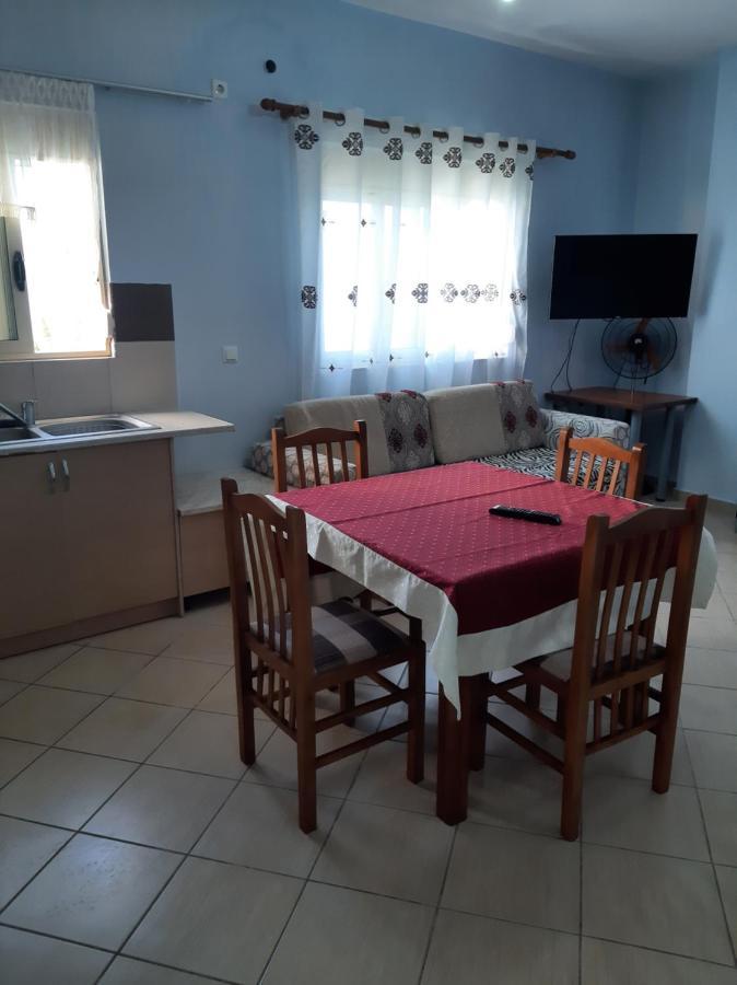 Bed and Breakfast Rock Star-Pllakat Sarandë Exterior foto