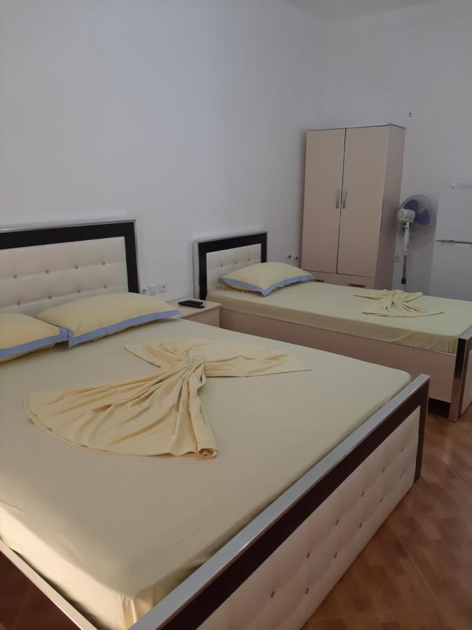 Bed and Breakfast Rock Star-Pllakat Sarandë Exterior foto