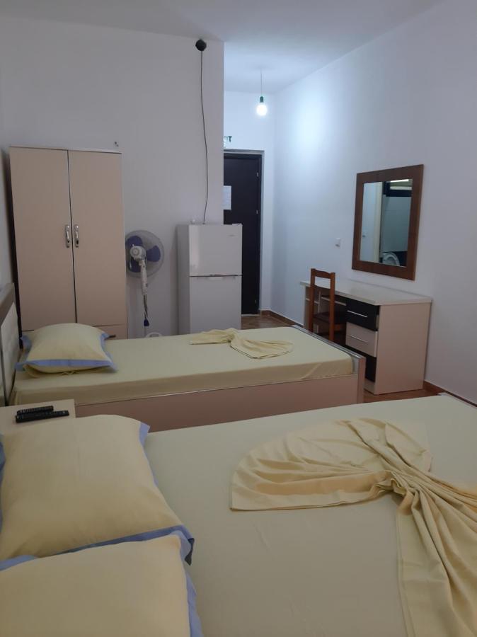 Bed and Breakfast Rock Star-Pllakat Sarandë Exterior foto