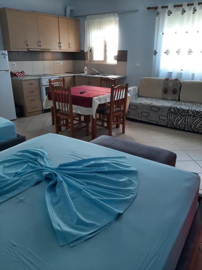 Bed and Breakfast Rock Star-Pllakat Sarandë Exterior foto