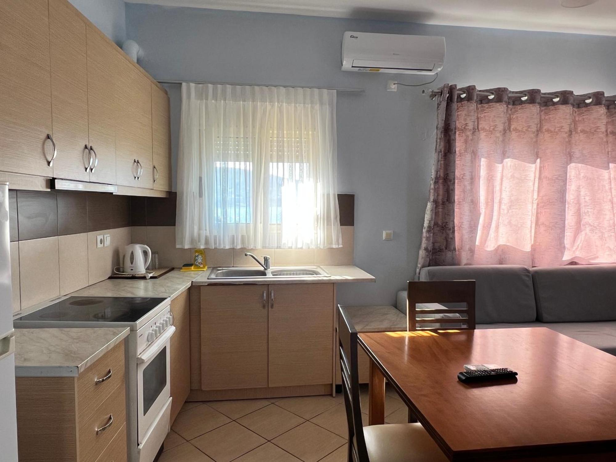 Bed and Breakfast Rock Star-Pllakat Sarandë Exterior foto