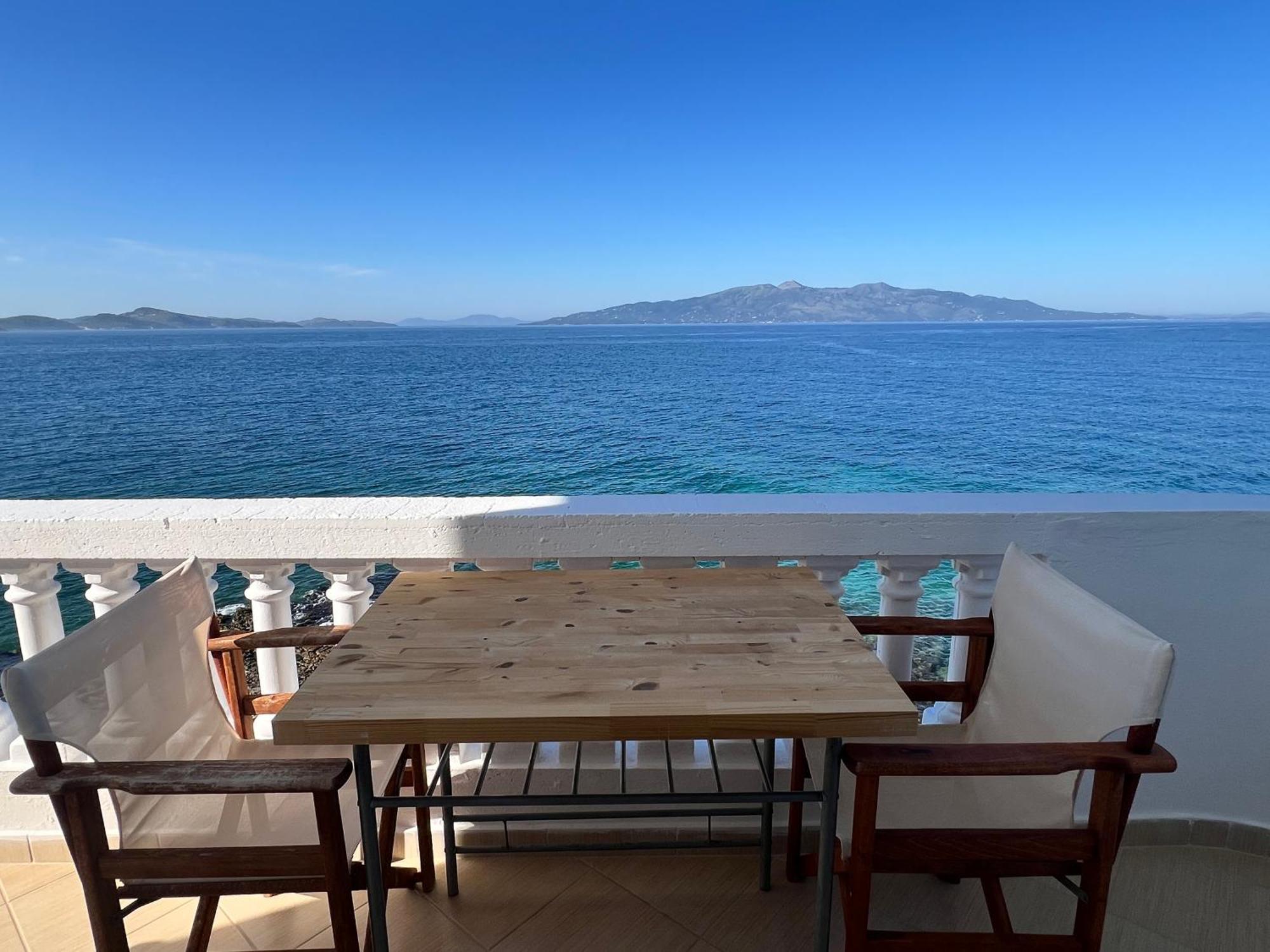 Bed and Breakfast Rock Star-Pllakat Sarandë Exterior foto